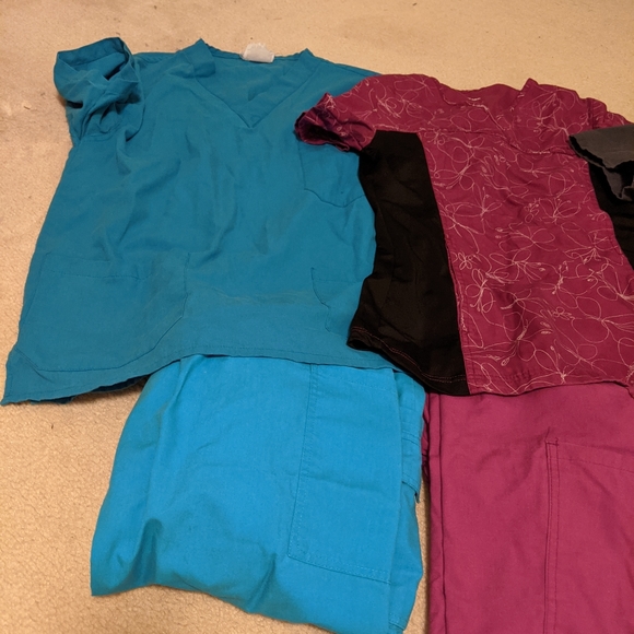 Scrubs - Picture 4 of 4